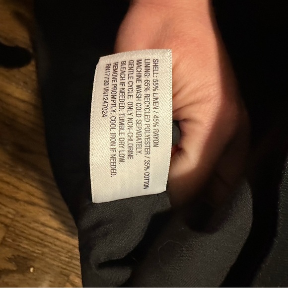 Black Vest - Picture 6 of 6